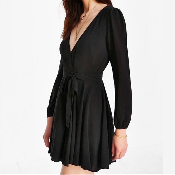 urban outfitters black wrap dress